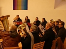 Der Bl&auml;serchor spielt Weihnachtliches  (Foto: R. Englert)