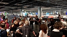 Ein St&auml;ndchen am Frankfurter Flughafen  (Foto: M. Kremzow )