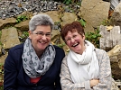 Zusammen lachen - Frauke Wurzbacher-M&uuml;ller & Kathrin Schwarze (Foto: R. Englert)