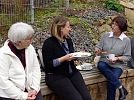 Essen und sich kennenlernen (Foto: R. Englert)