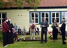 Die Kirchenvorst&auml;nde beginnen mit den Dankes- und Gru&szlig;worten (Foto: R. Englert)