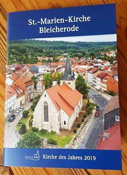 Der neue Kunstf&uuml;hrer f&uuml;r Bleicherode (Foto: Regina Englert)