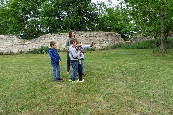 Bogenschie&szlig;en, ein Spa&szlig; f&uuml;r jung und alt (Foto: Lothar Westphal)