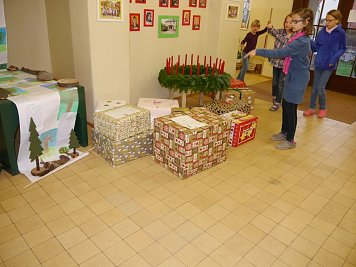 vor der Abfahrt (Foto: Diakonie)