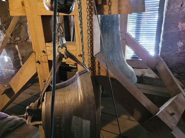 Pause neben der gro&szlig;en Schwester  (Foto:  Blasii )