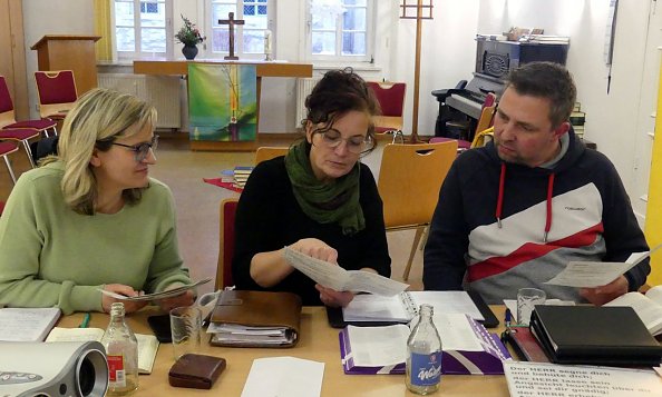 &Uuml;berlegungen zur Predigt - drei stehen zur Auswahl (Foto: R. Englert)