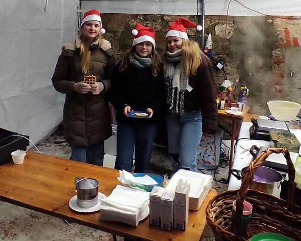 Meisterb&auml;ckerinnen in M&uuml;nchenlohra (Foto: A. Sch&ouml;nlein)