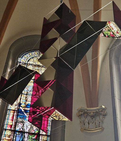 Lichtkreuz von Ludger Hinse in Sondershausen - St. Trinitatis (Foto: Regina Englert)