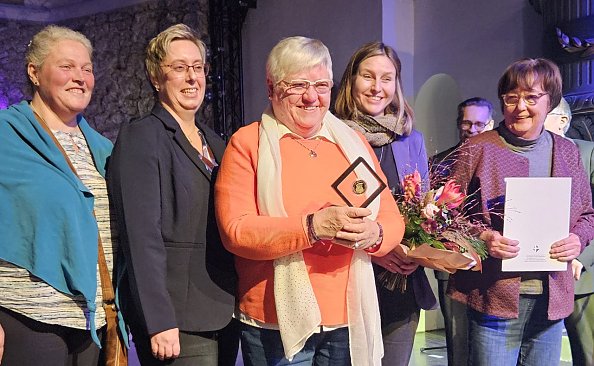 Justus-Jonas-Preisverleihung 2024 an die Kunstkirche Uthleben (Foto: Regina Englert)