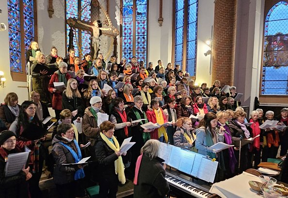Gottesdienst in Ilfeld mit dem 1. FC S&uuml;dharz (Foto: Regina Englert)