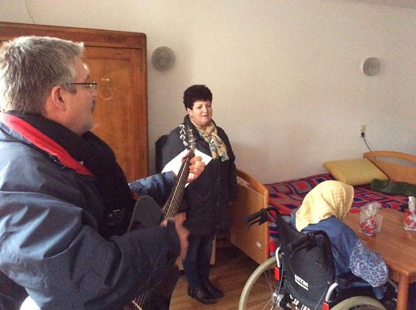 Musik mit Bewohnerm (Foto: M. G&ouml;rk)