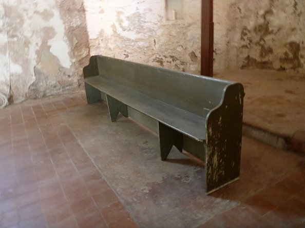 B&auml;nke Altendorfer Kirche (Foto: Jugendkirche)