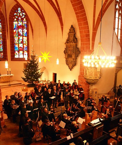 Die musikalische Leitung hatte Kreiskantor Michael Kremzow (Foto: R. Englert)